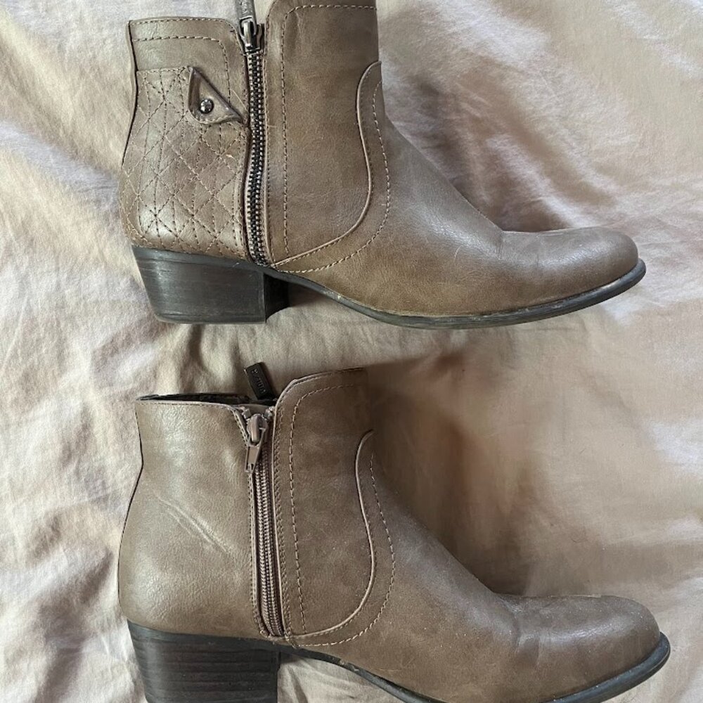 Unisa Ankle Boot